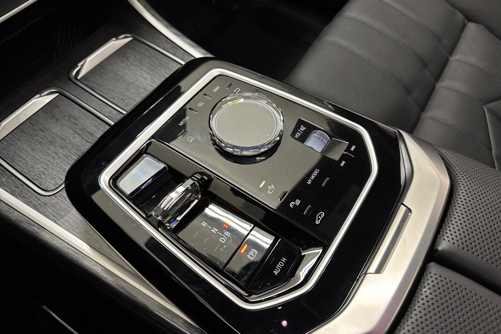 Used 2023 BMW i7 xDrive60 image 18