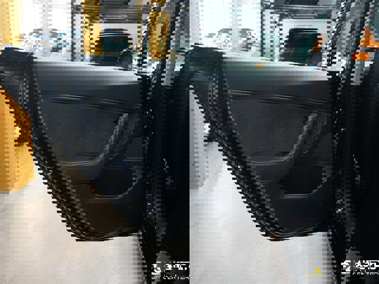 Used 2020 Tesla Model 3 Standard Range Plus image 21