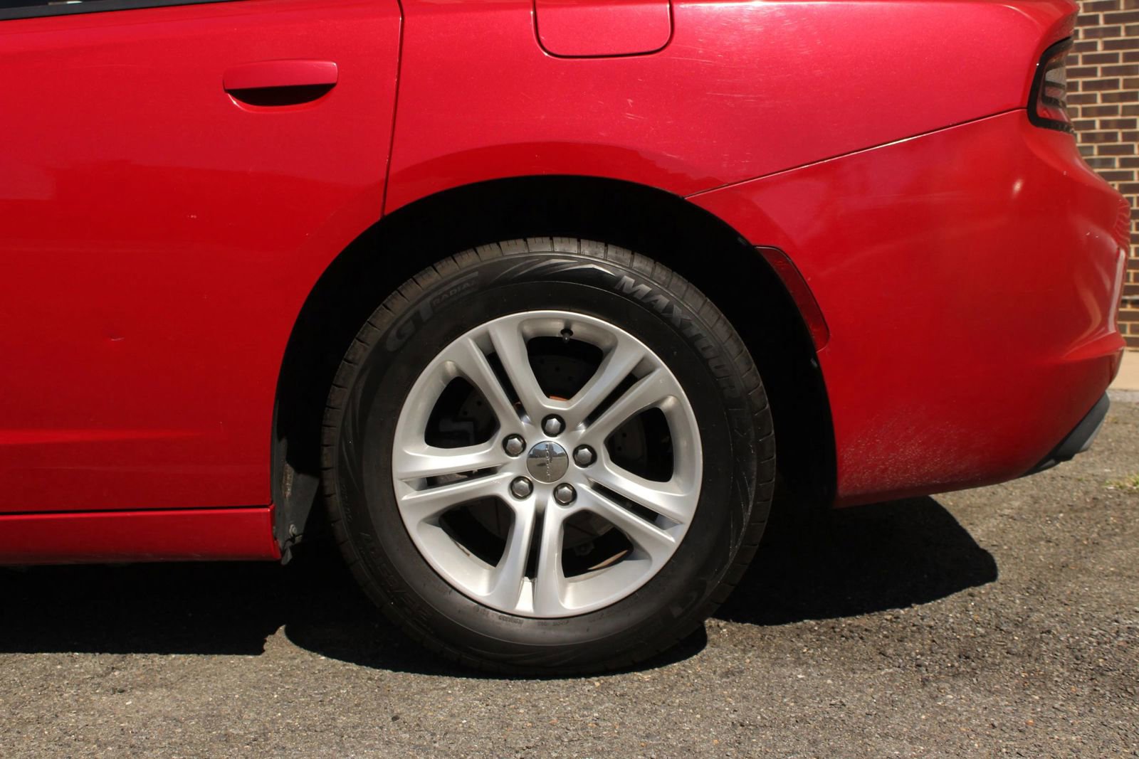 Used 2016 Dodge Charger SE w/ Popular Equipment Group image 5