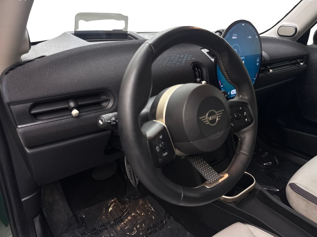 Used 2025 MINI Cooper S FWD image 43