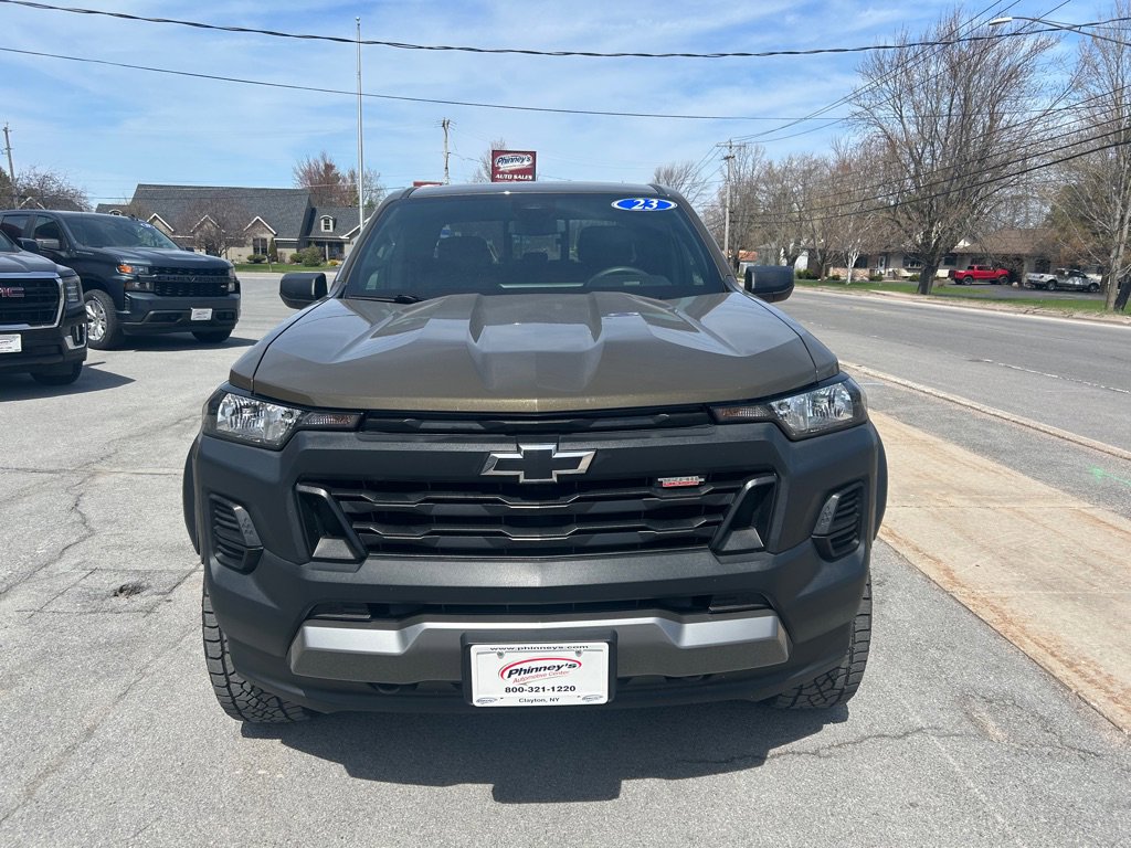 Used 2023 Chevrolet Colorado Trail Boss w/ Advanced Trailering Package AWD/4WD image 2