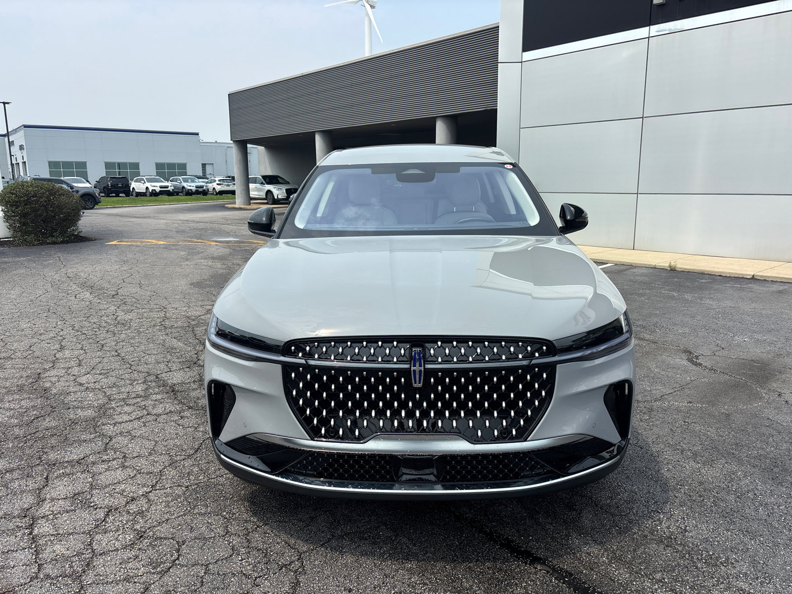 New 2026 Lincoln Nautilus Premier AWD/4WD image 2