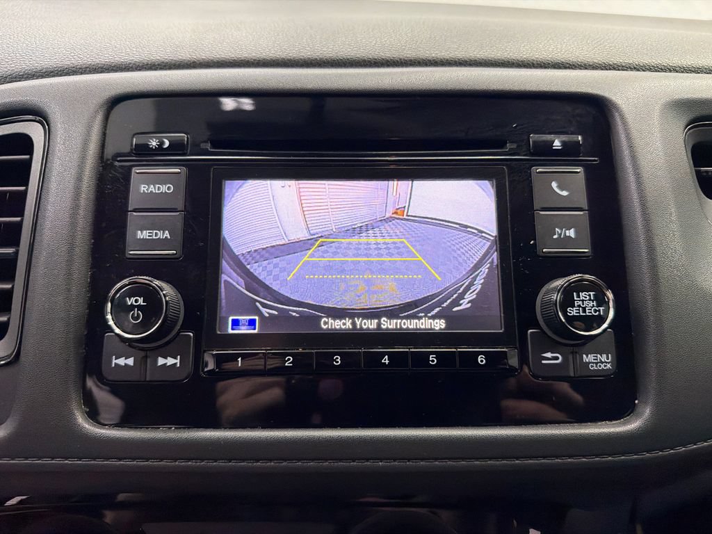 Used 2021 Honda HR-V LX image 27