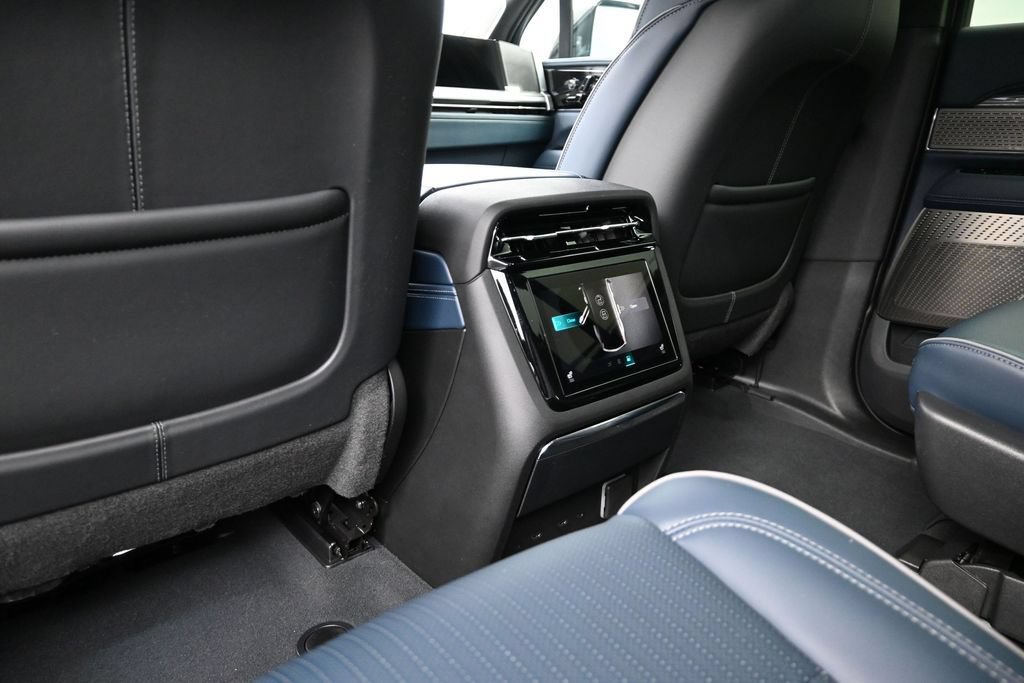 Certified 2026 Cadillac Escalade IQ Sport 2 AWD/4WD image 12