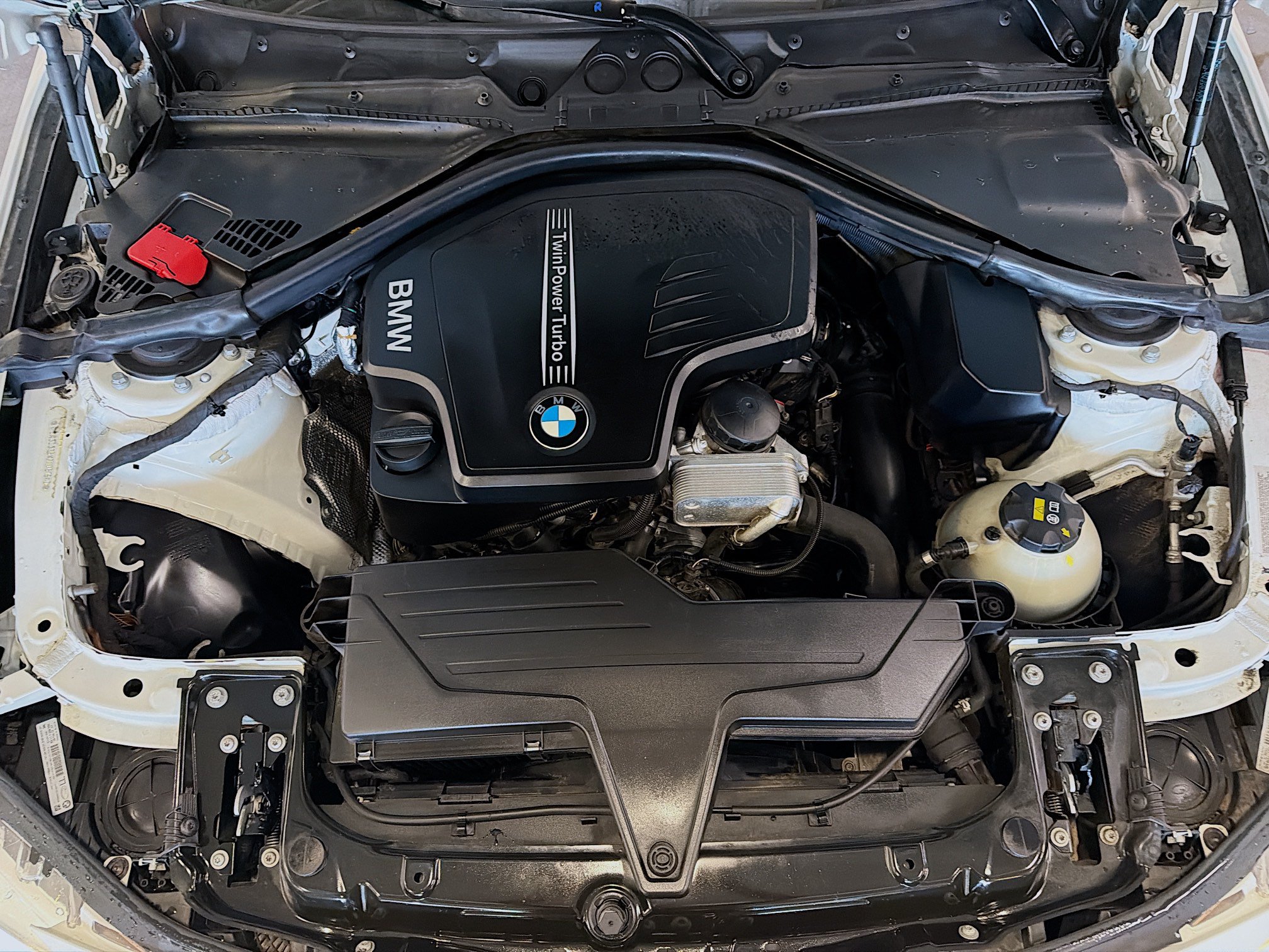 Used 2015 BMW 320i xDrive Sedan AWD/4WD image 35