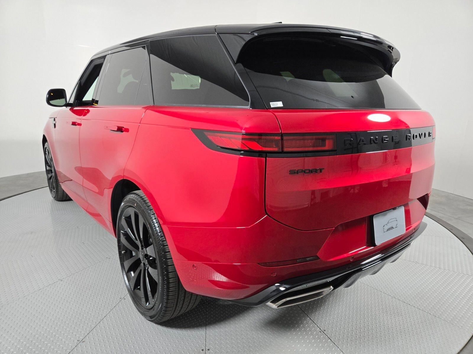 New 2026 Land Rover Range Rover Sport Dynamic SE AWD/4WD image 16