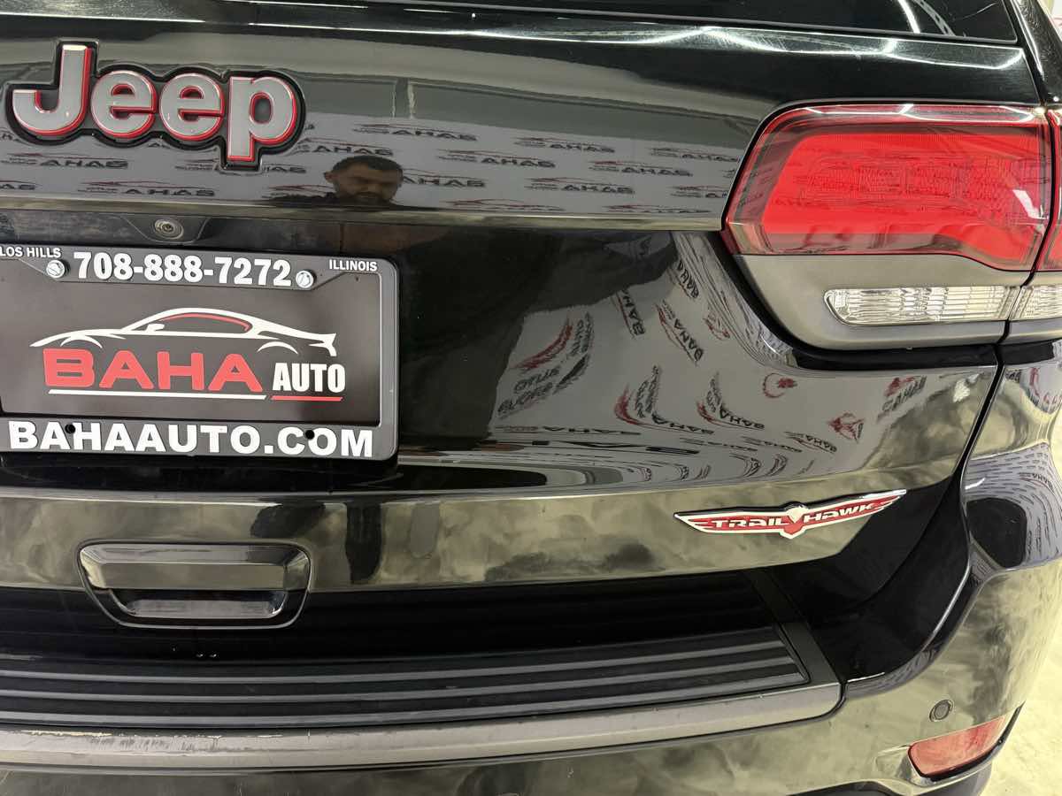 Used 2021 Jeep Grand Cherokee Trailhawk AWD/4WD image 13