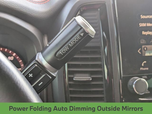 Used 2020 Nissan Titan PRO-4X w/ Pro-4x Convenience Package image 26