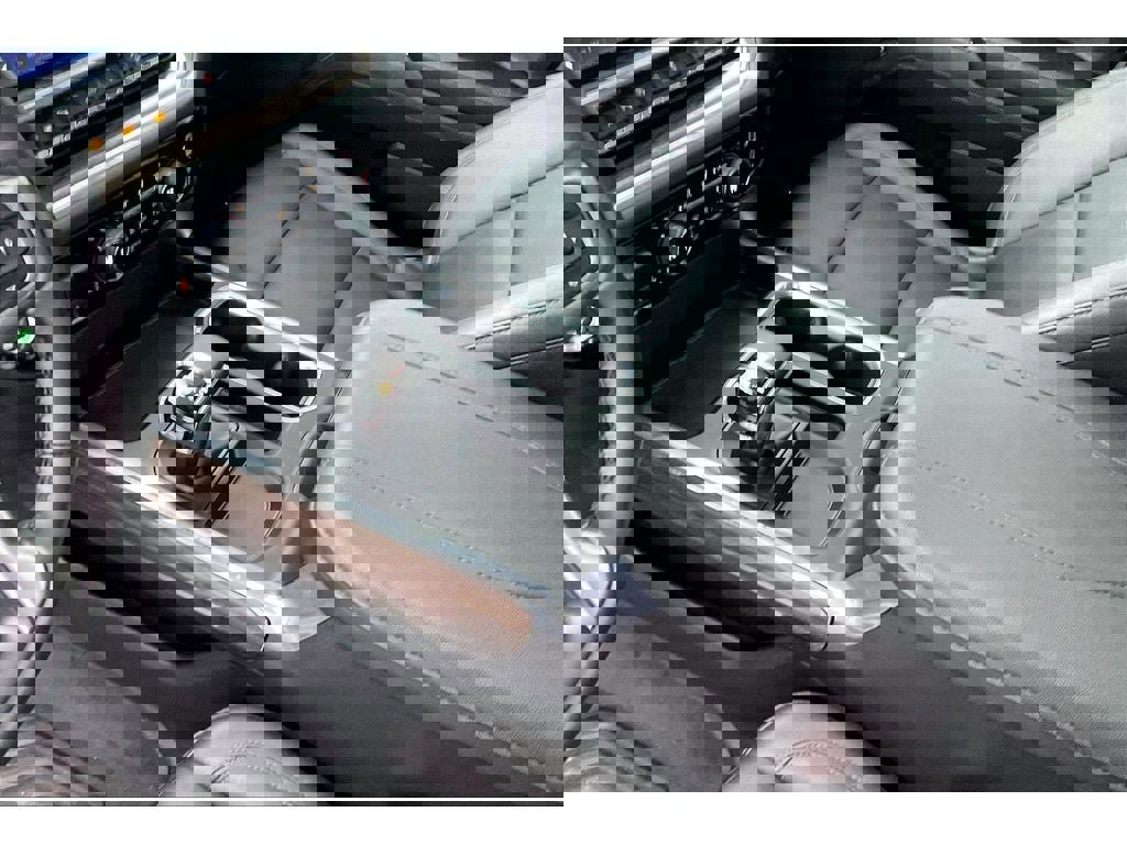 Used 2025 Chevrolet Silverado 1500 LT Trail Boss w/ LT Trail Boss Premium Package image 19