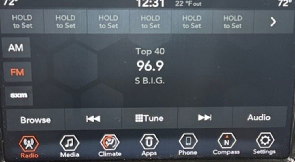 Used 2021 Jeep Compass Latitude image 21