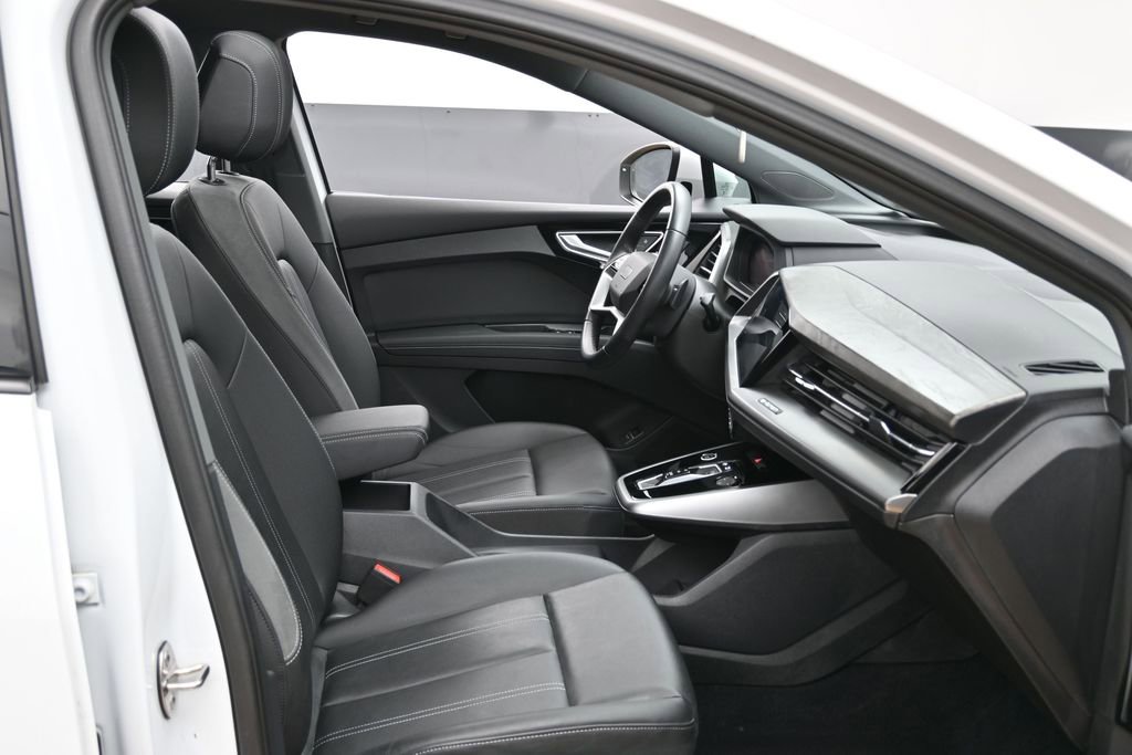Used 2024 Audi Q4 e-tron Premium w/ Convenience Package AWD/4WD image 35