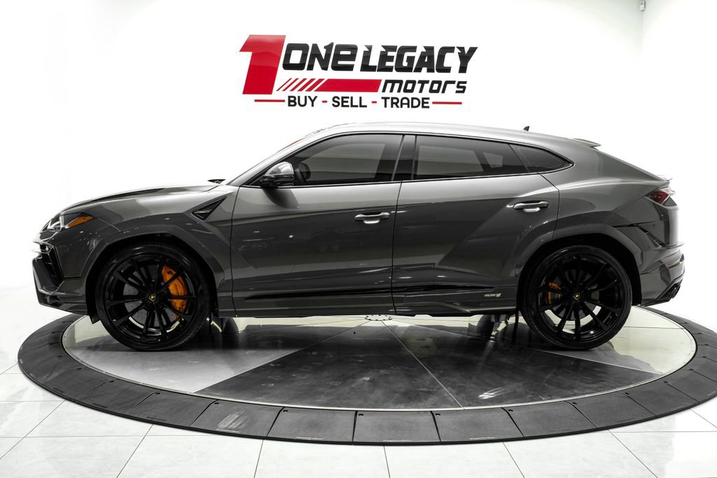 Used 2024 Lamborghini Urus S AWD/4WD image 12