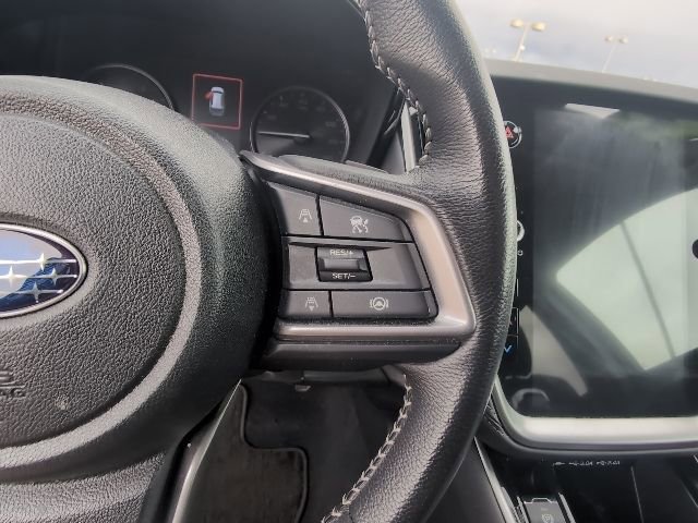 Used 2025 Subaru Outback Premium image 16