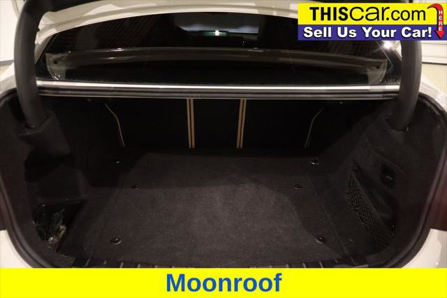 Used 2018 BMW 330e image 25