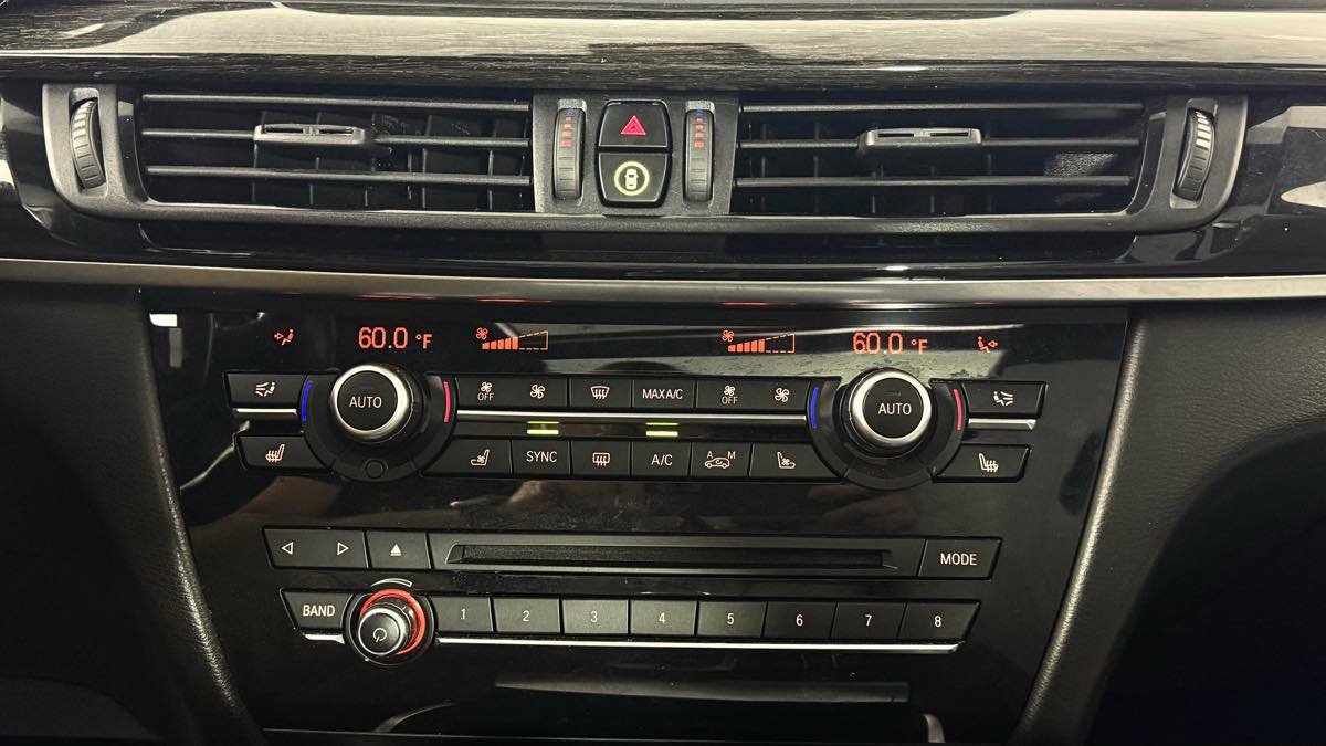 Used 2018 BMW X5 M w/ Executive Package AWD/4WD image 21