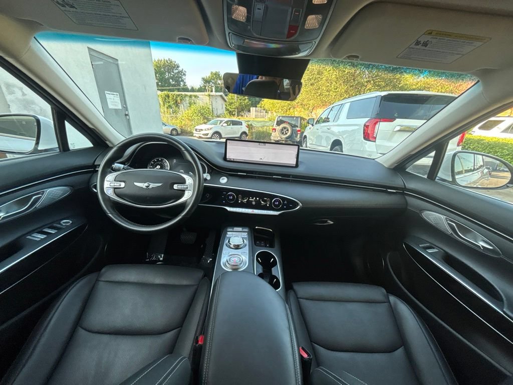 Used 2025 Genesis GV70 2.5T AWD/4WD image 19