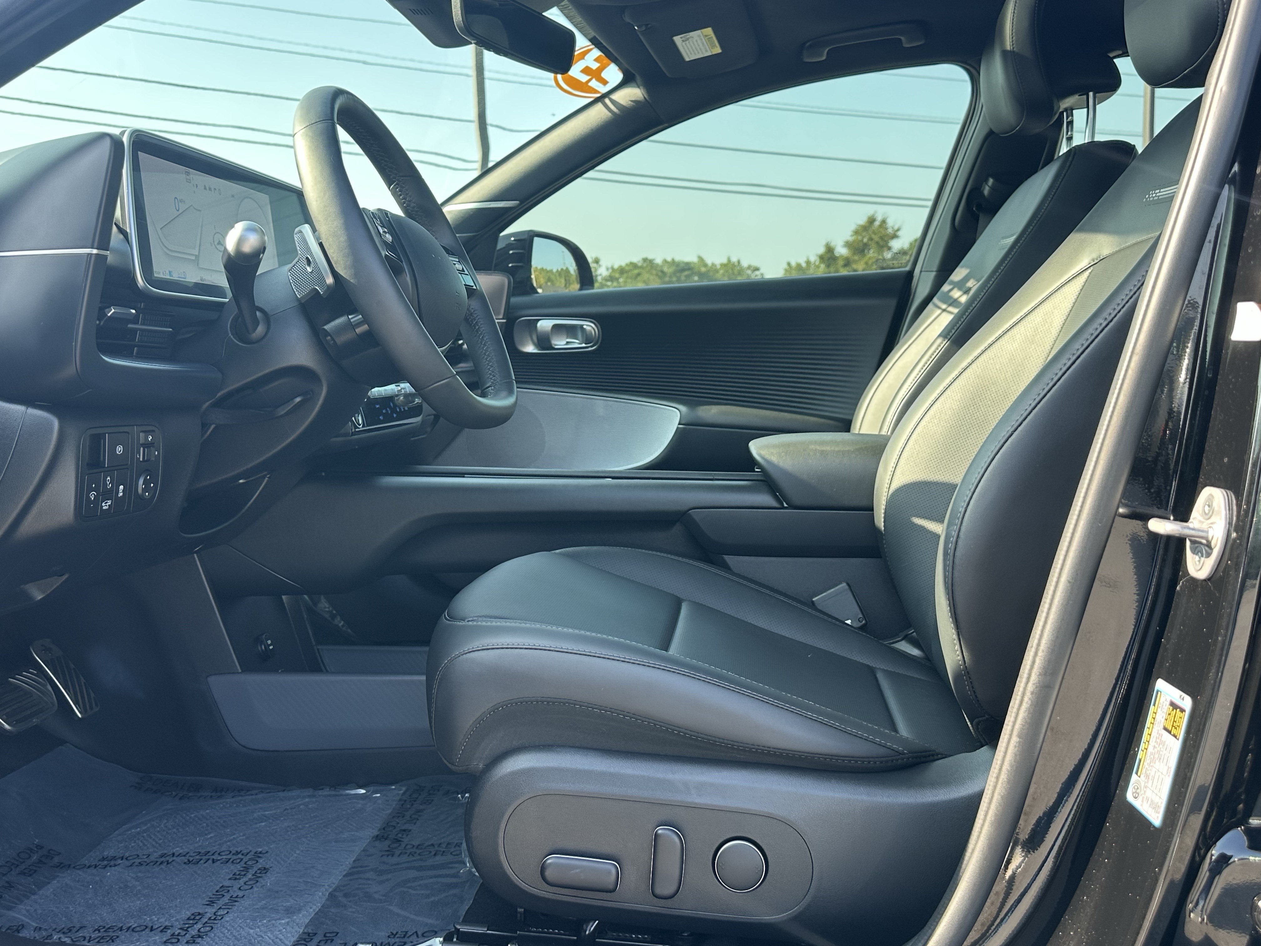 Used 2023 Hyundai Ioniq 6 Limited RWD image 9
