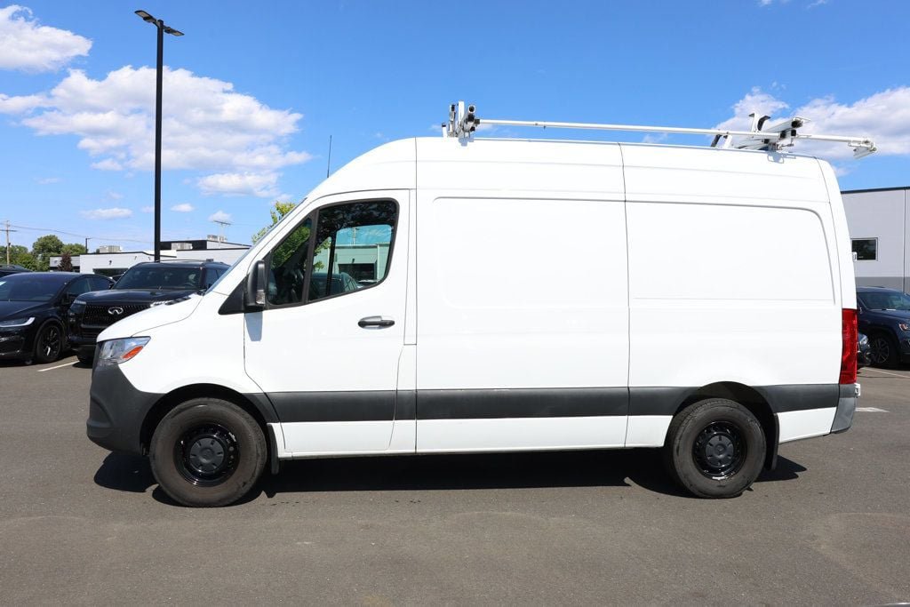 Used 2023 Mercedes-Benz Sprinter 2500 w/ Acoustic Package image 2