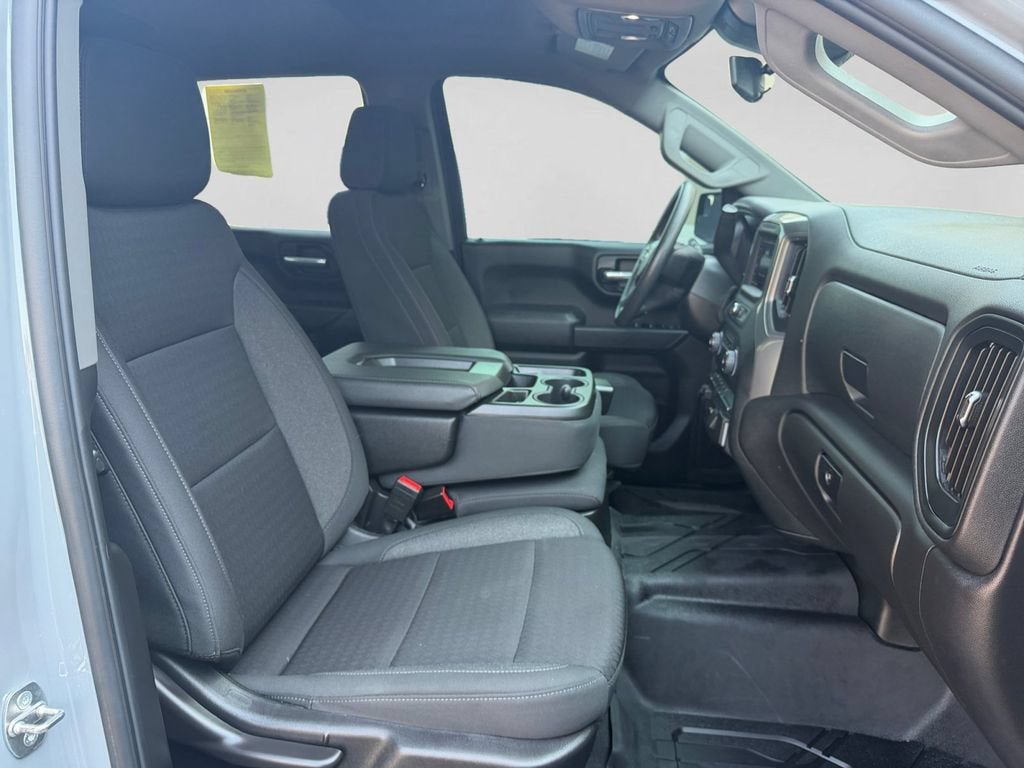 Used 2024 Chevrolet Silverado 1500 Custom AWD/4WD image 15