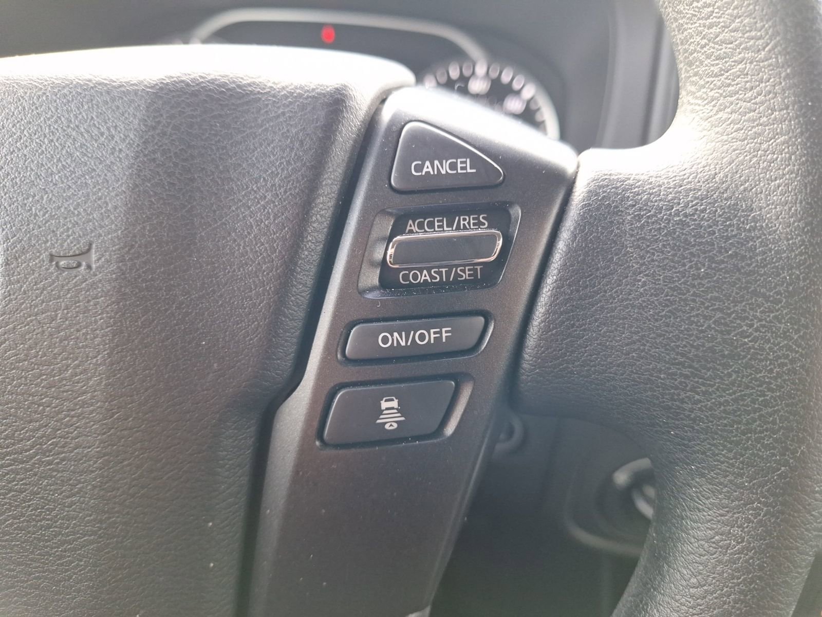 Used 2025 Nissan Frontier S image 20