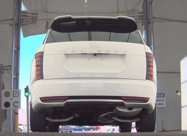 Used 2026 Hyundai Palisade Calligraphy FWD image 7