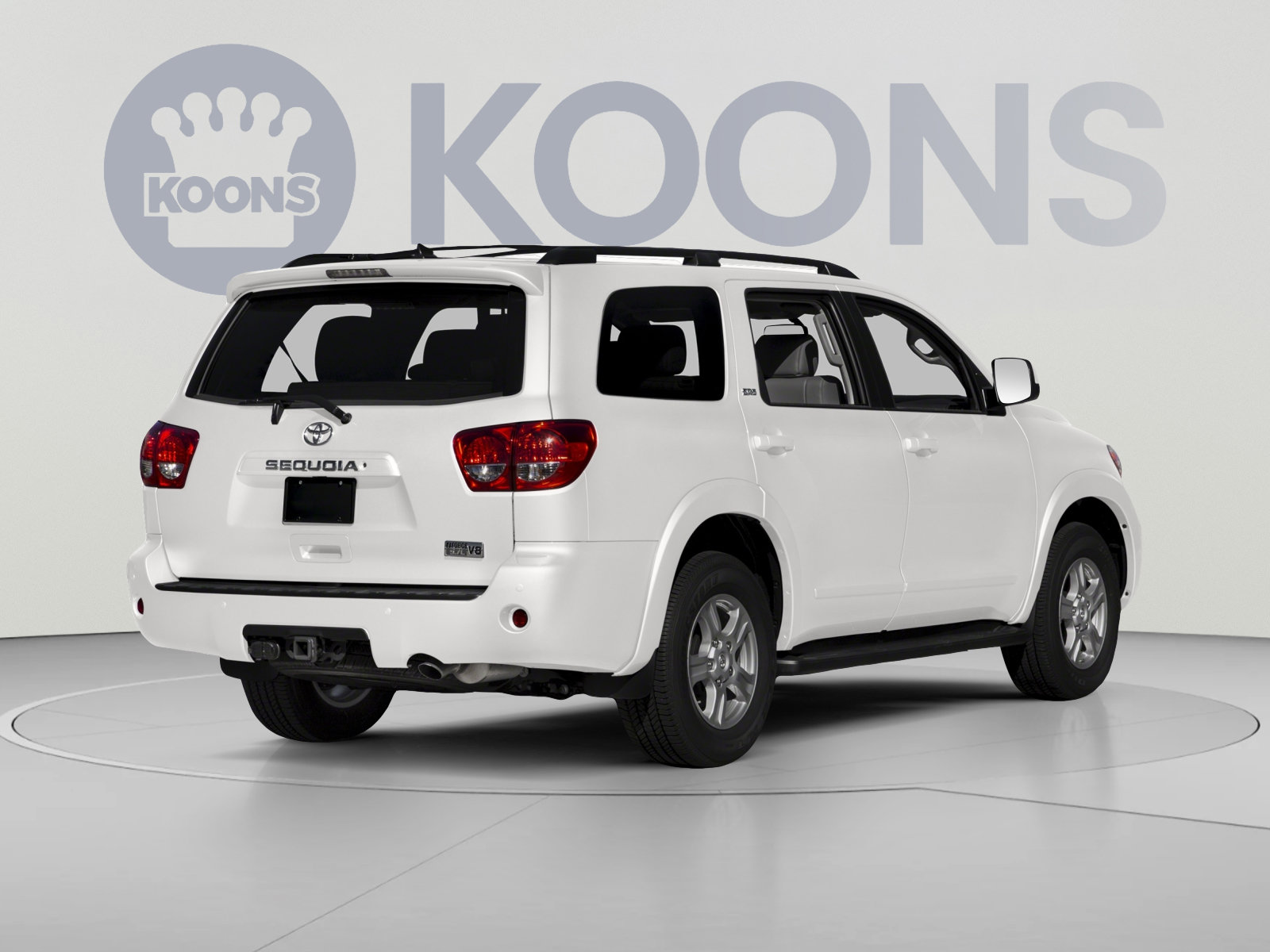 Used 2017 Toyota Sequoia SR5 w/ Premium Package AWD/4WD image 4