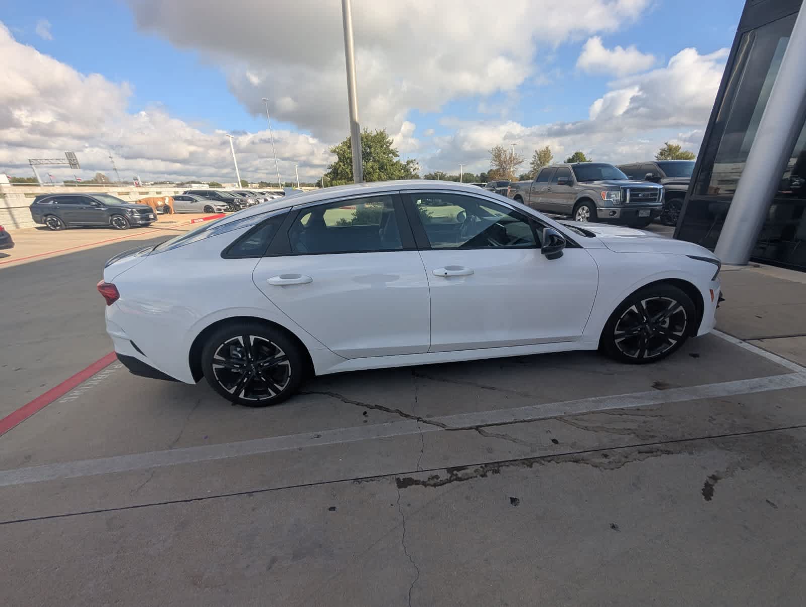 Certified 2022 Kia K5 GT-Line FWD image 3