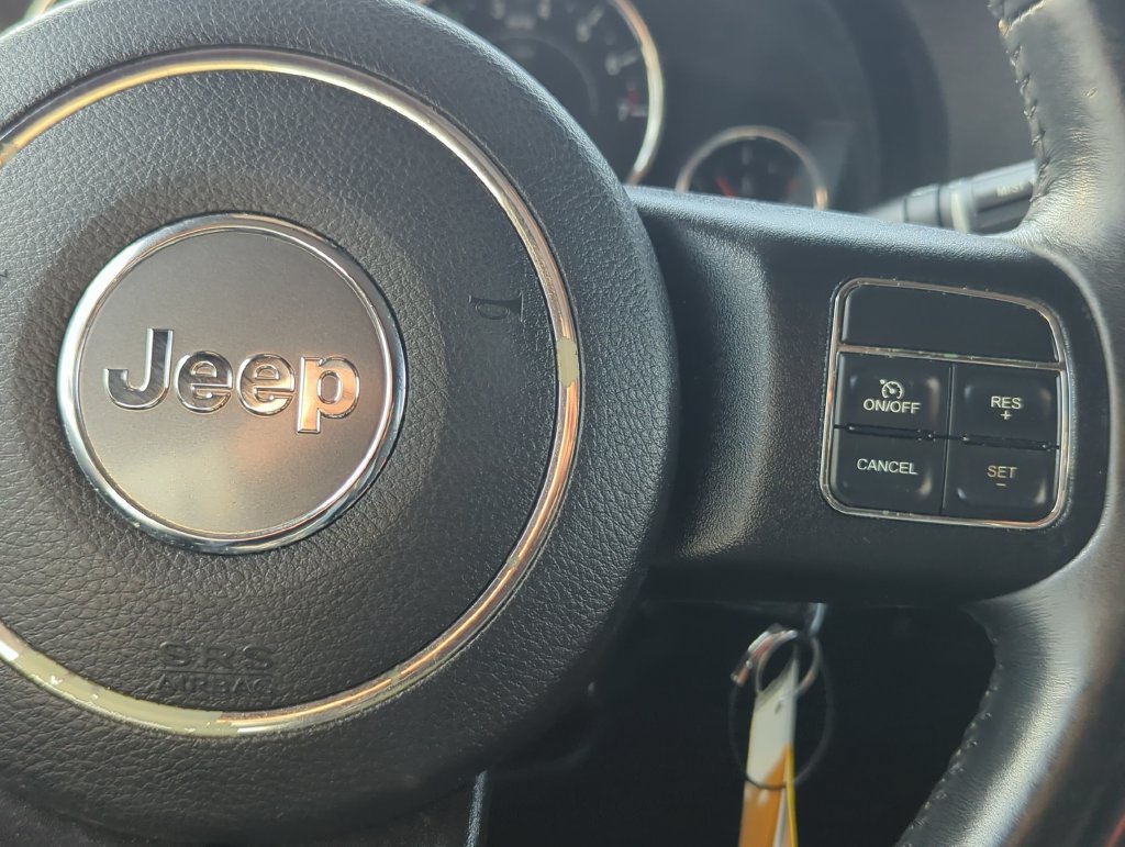 Used 2015 Jeep Wrangler Unlimited Sport w/ Quick Order Package 24S AWD/4WD image 16