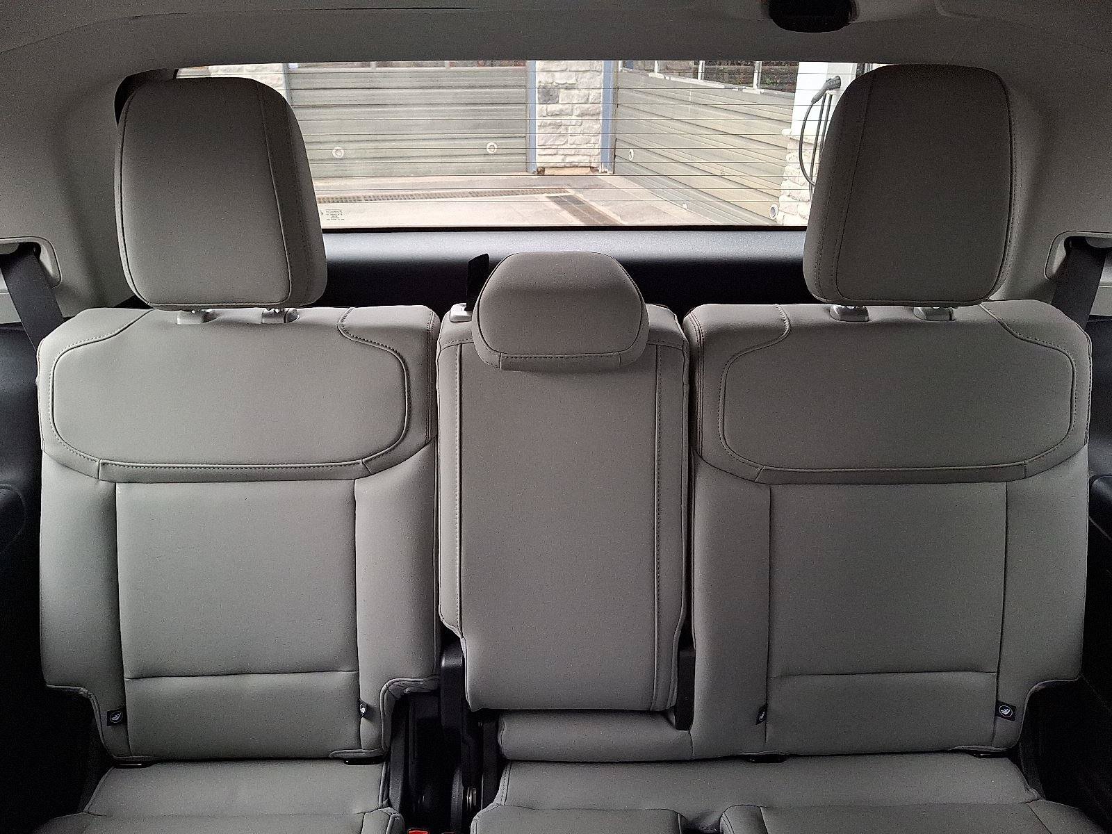 New 2025 Ford Expedition Active AWD/4WD image 8