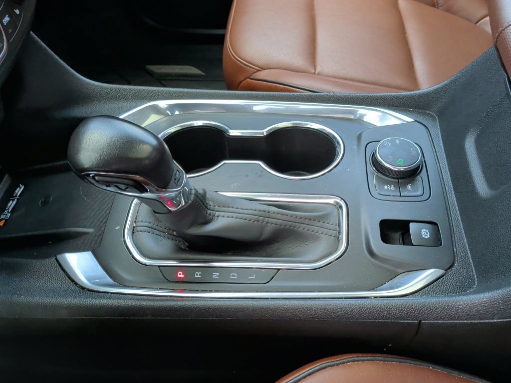Used 2021 Chevrolet Traverse High Country w/ LPO, Floor Liner Package AWD/4WD image 35