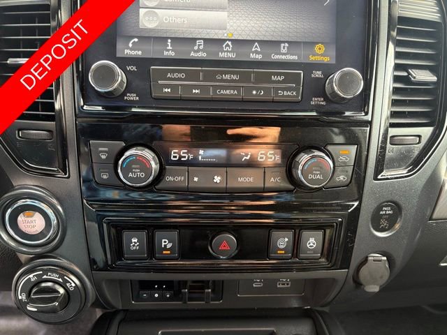 Used 2024 Nissan Titan PRO-4X w/ Pro-4x Convenience Package image 19