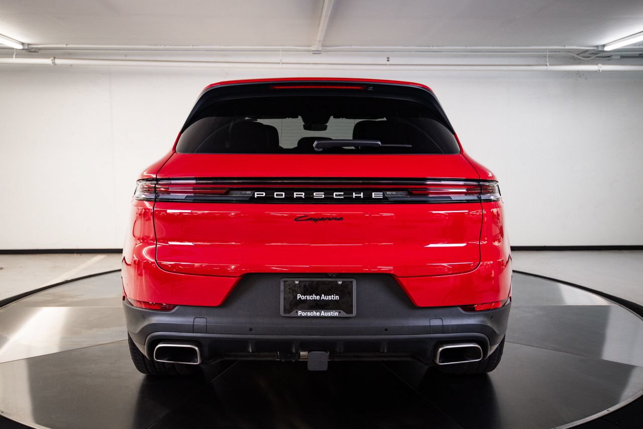 Certified 2026 Porsche Cayenne AWD/4WD image 6