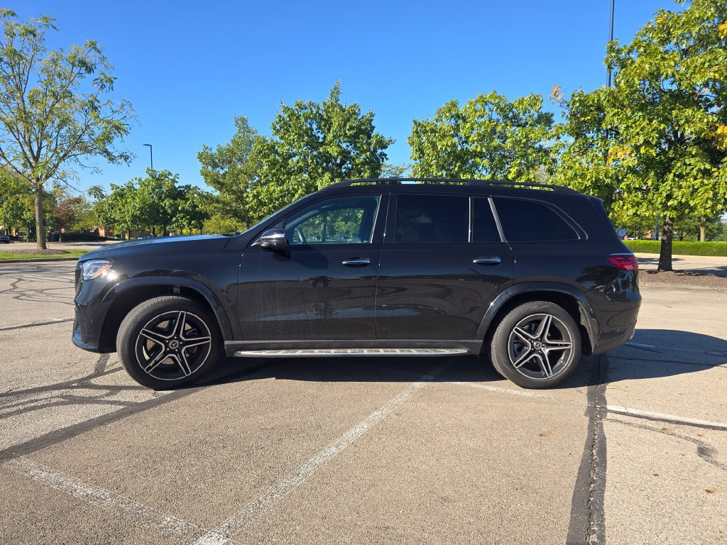 Used 2024 Mercedes-Benz GLS 450 4MATIC image 14