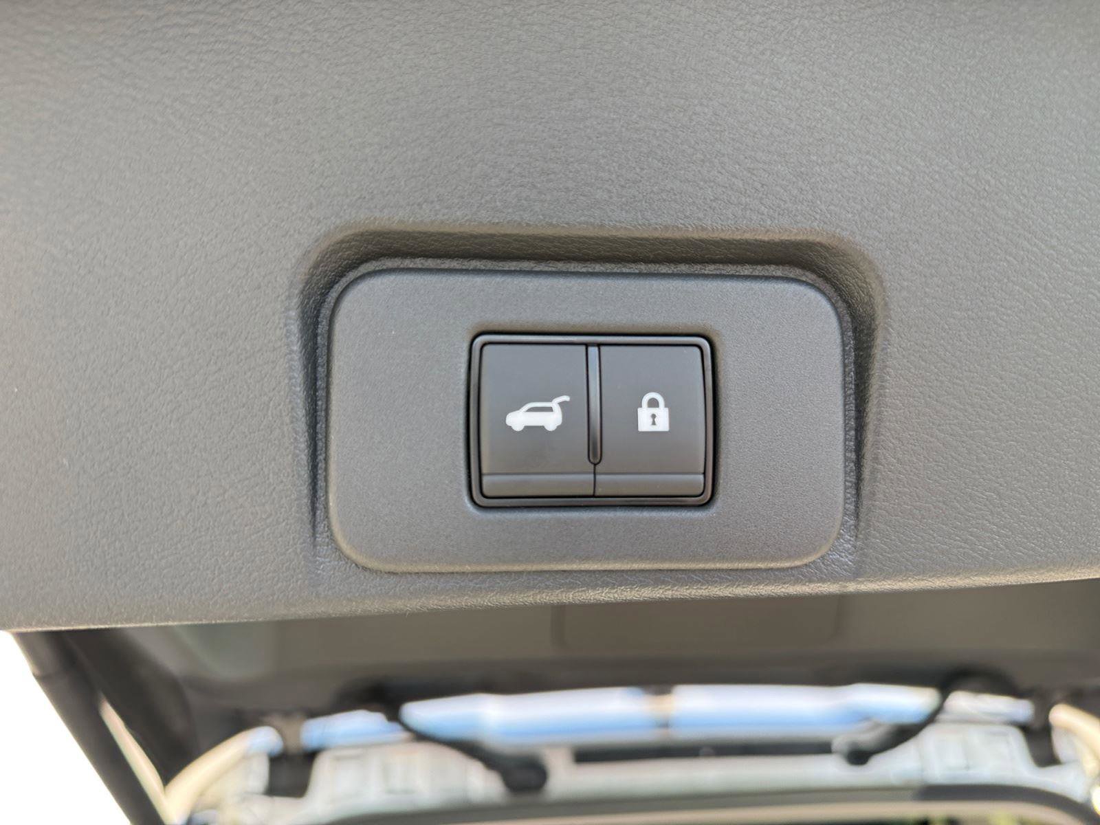 New 2026 Nissan Rogue Platinum AWD/4WD image 24