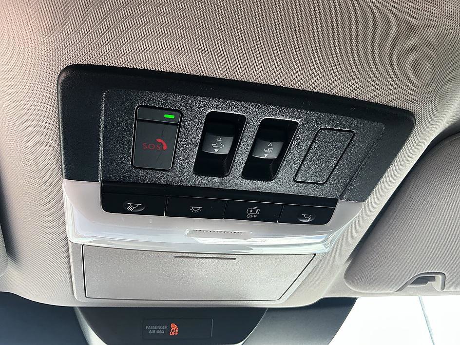 New 2026 Nissan Pathfinder Platinum image 17