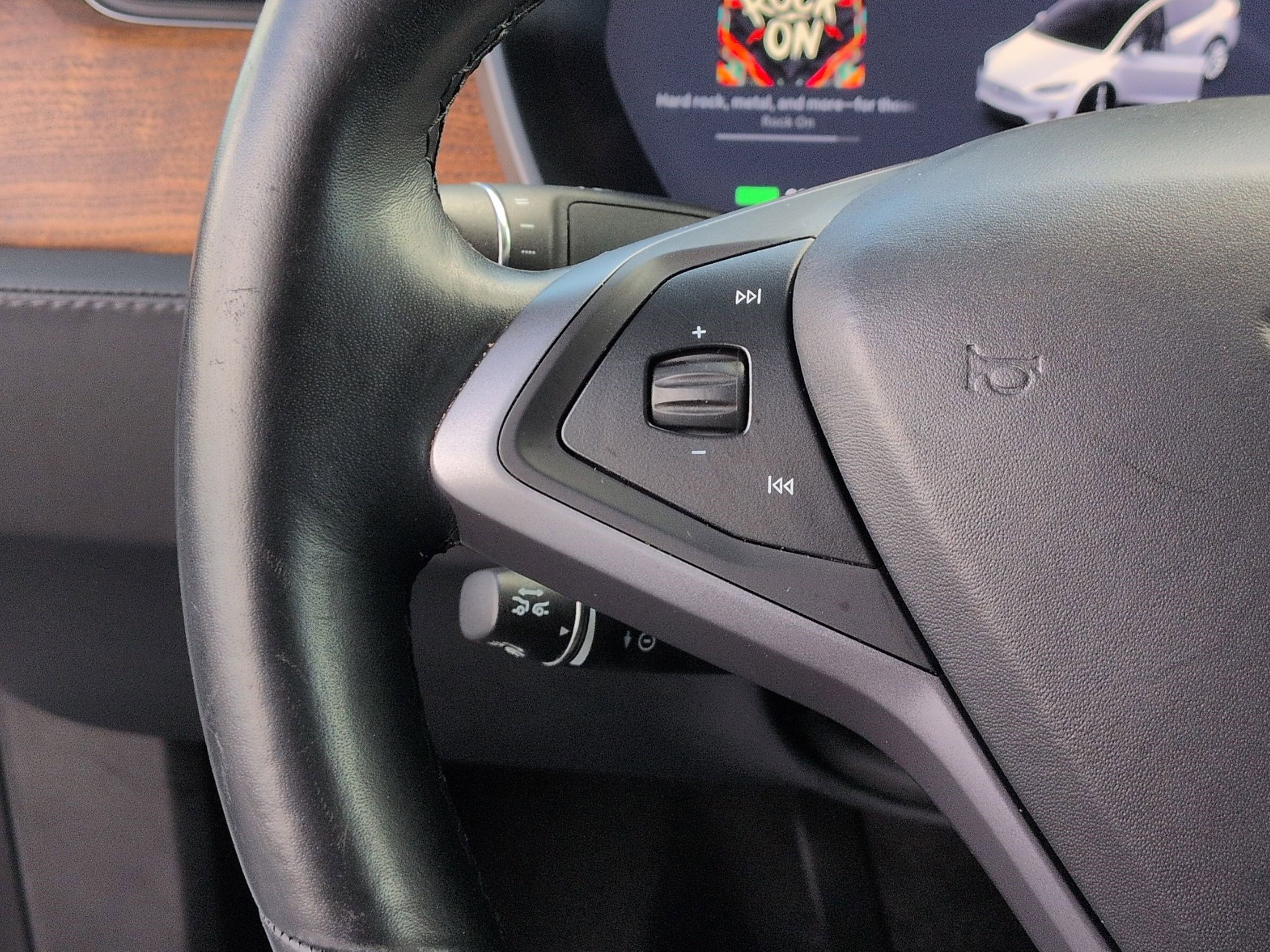 Used 2020 Tesla Model X Long Range image 19