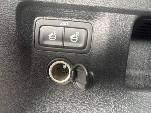 Used 2020 Kia Telluride S AWD/4WD image 12