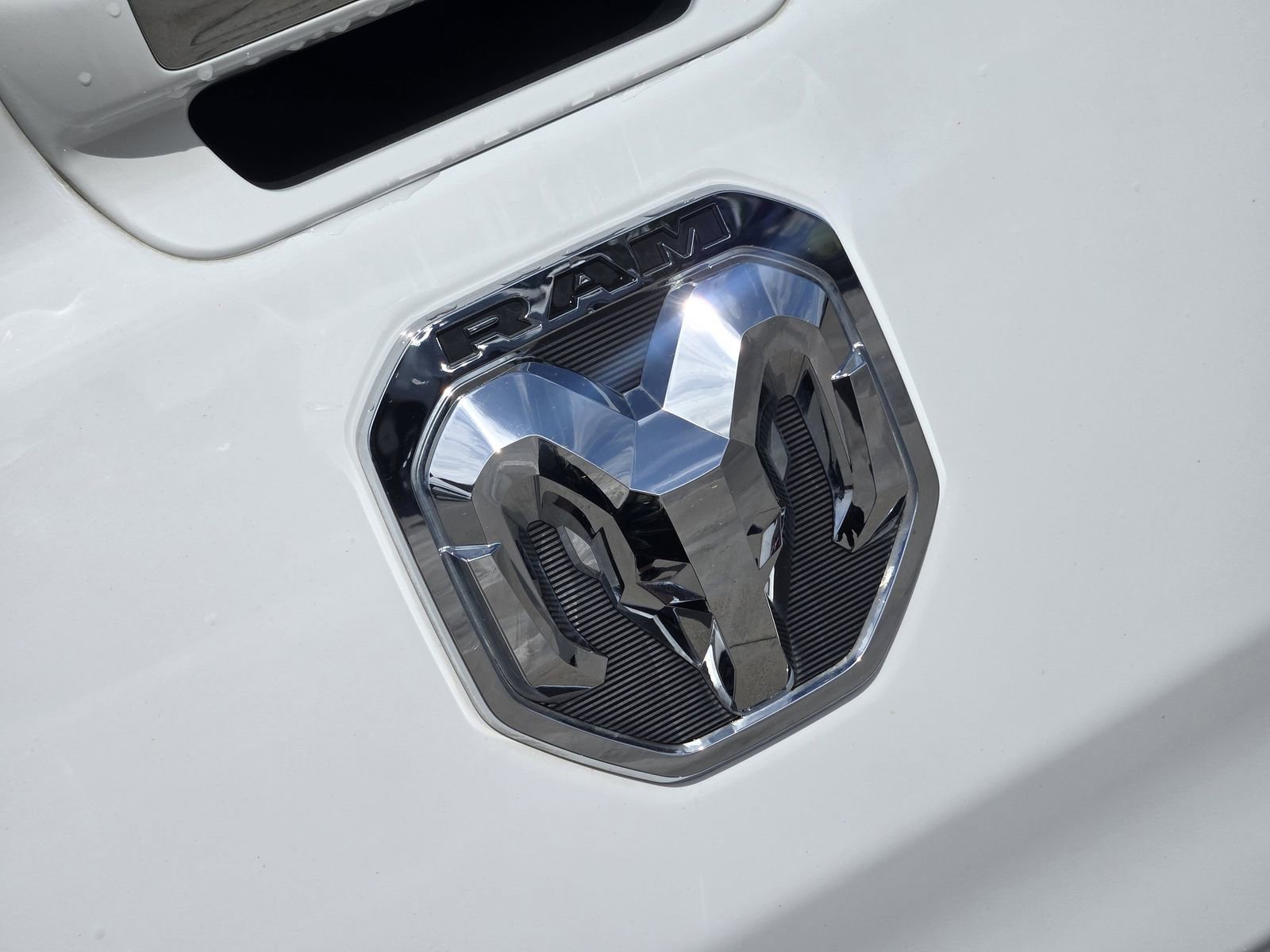 Used 2021 RAM 1500 Laramie image 10