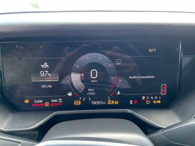 Certified 2025 GMC Acadia Elevation AWD/4WD image 29