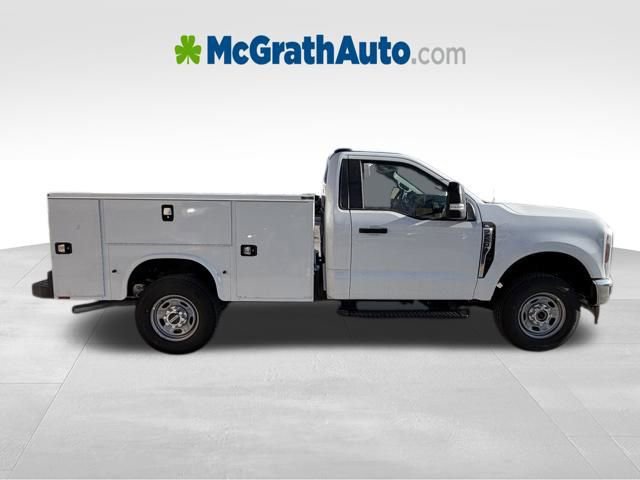 New 2026 Ford F250 XL w/ XL Chrome Package AWD/4WD image 6