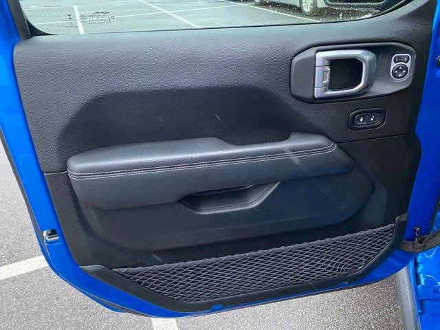 Used 2020 Jeep Gladiator Rubicon image 11