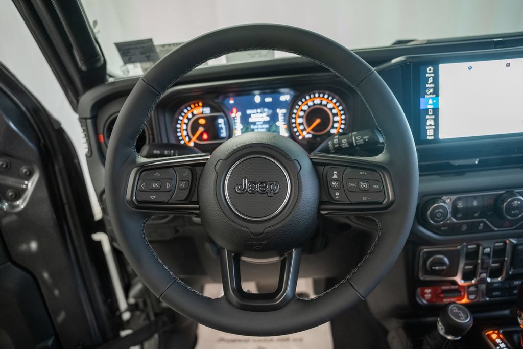 New 2026 Jeep Wrangler Unlimited Rubicon w/ Technology Group AWD/4WD image 30