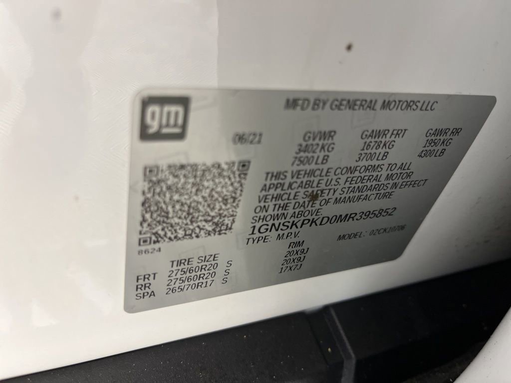 Used 2021 Chevrolet Tahoe Z71 w/ Rear Media and Nav Package AWD/4WD image 39