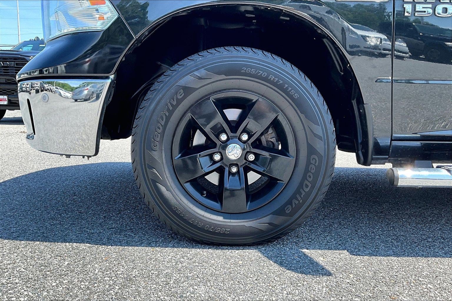 Used 2016 RAM 1500 Big Horn AWD/4WD image 9