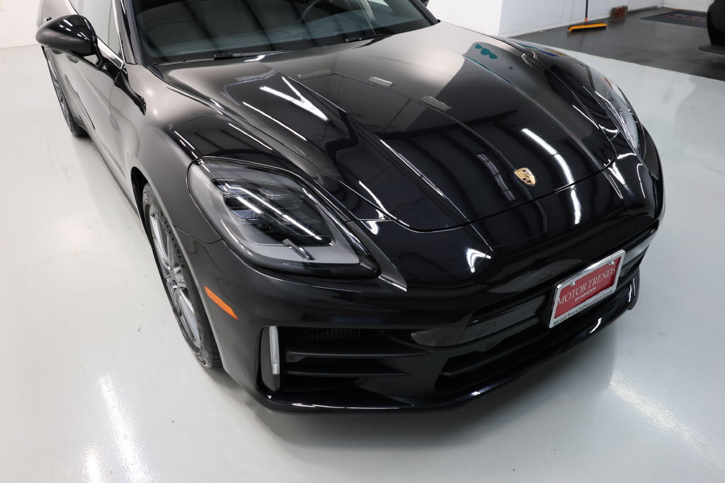 Used 2025 Porsche Panamera image 57