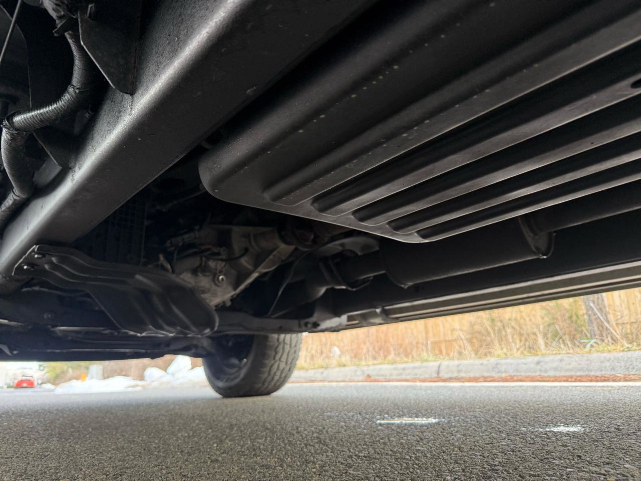 Used 2012 Ford F150 Lariat w/ Lariat Chrome Pkg image 27