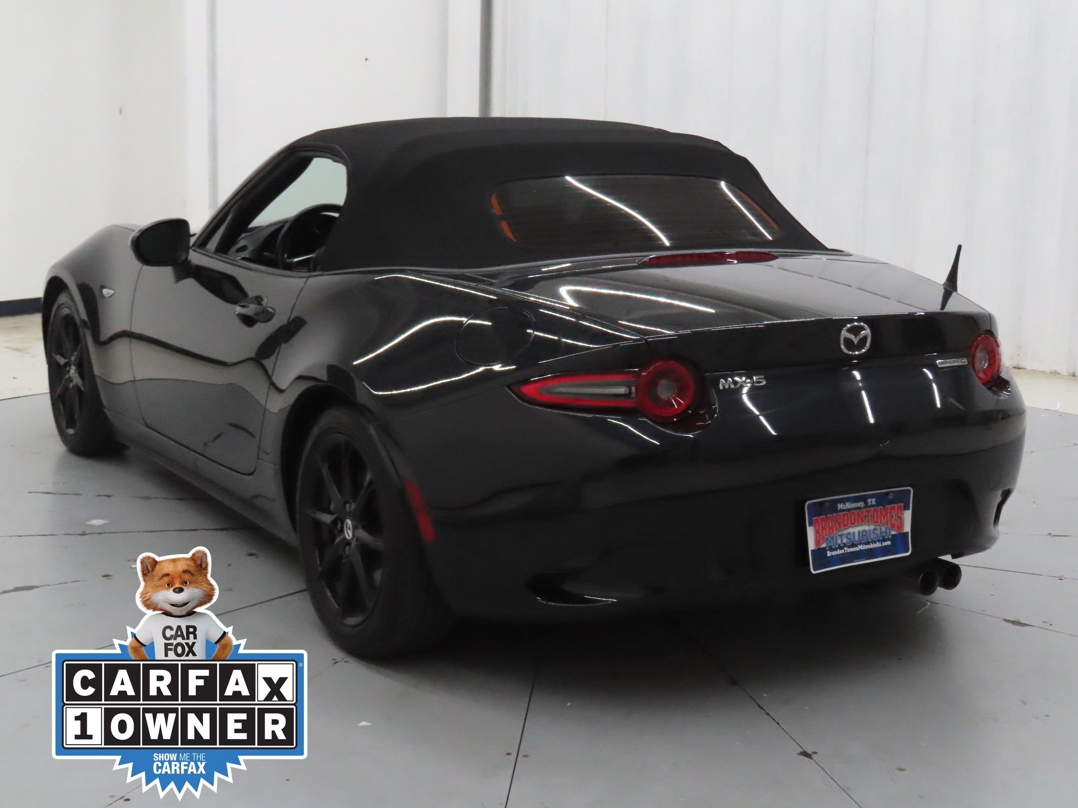 Used 2024 MAZDA MX-5 Miata Sport RWD image 6