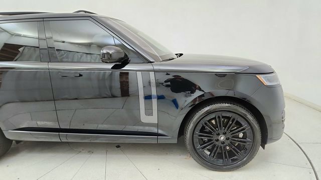 Used 2023 Land Rover Range Rover SE AWD/4WD image 7