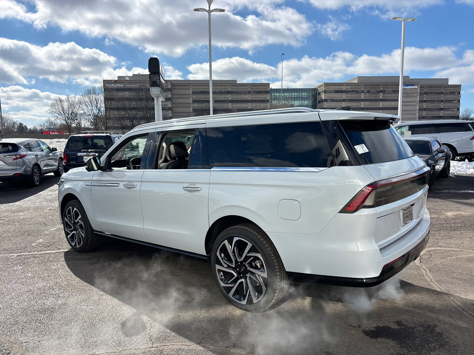 New 2026 Lincoln Navigator L Reserve image 5