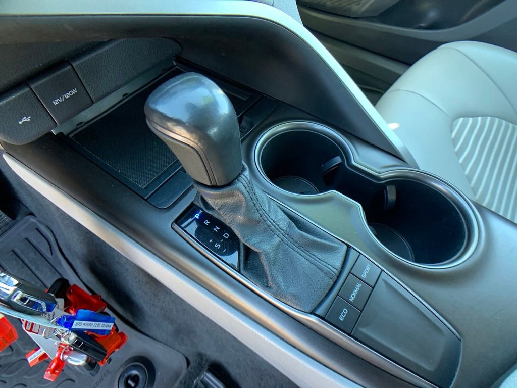 Used 2022 Toyota Camry SE image 26